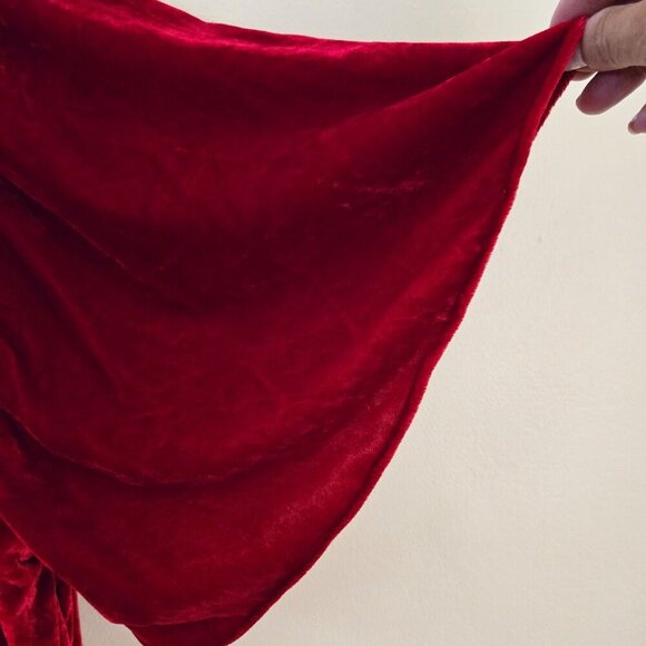 ModCloth NWT* Captivating Charisma Red Velvet Maxi Dress Size 1X - Picture 5 of 11